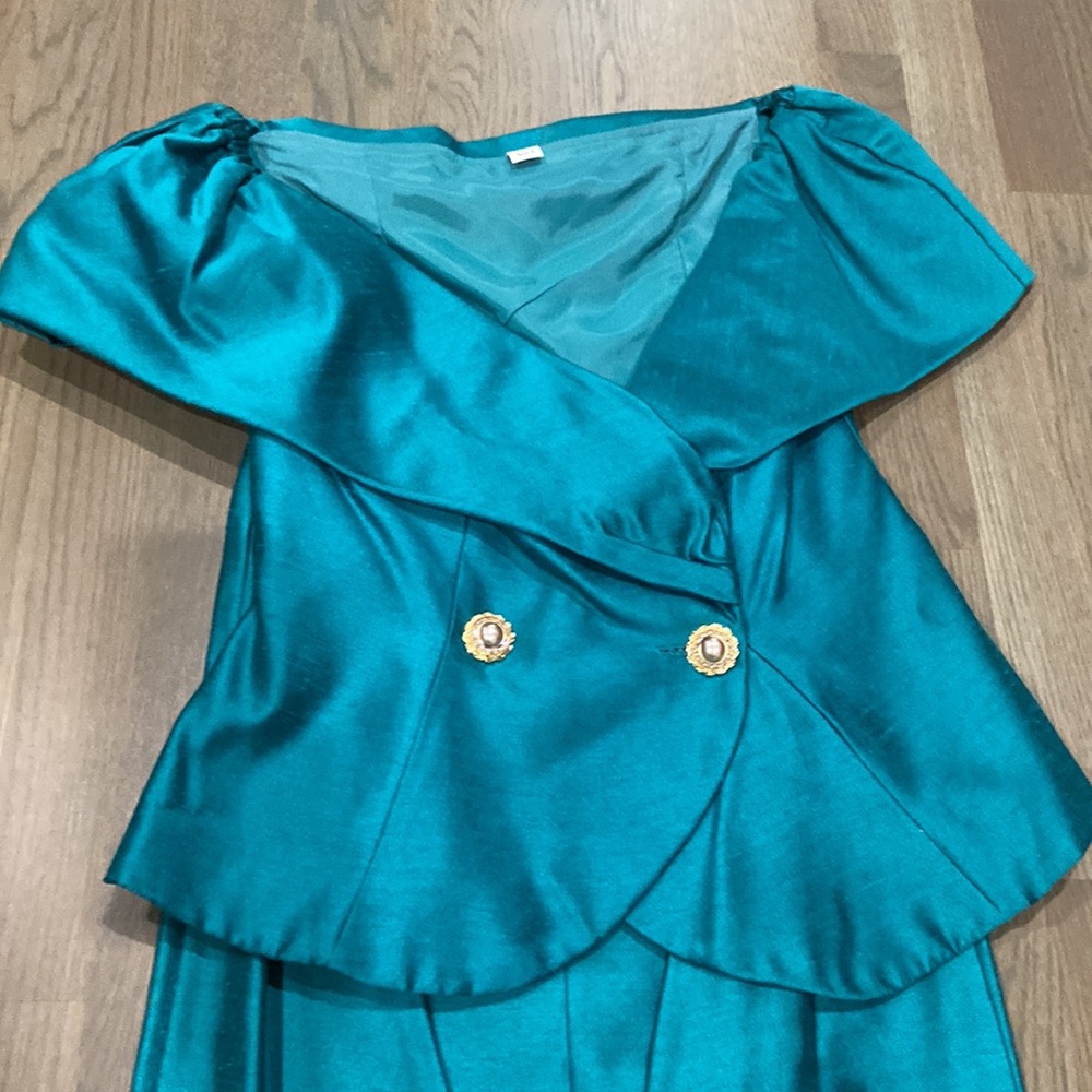 🎄JUST REDUCED!🌲 Beautiful Turquoise Ladies 2 Piece Cocktail/Evening Dress